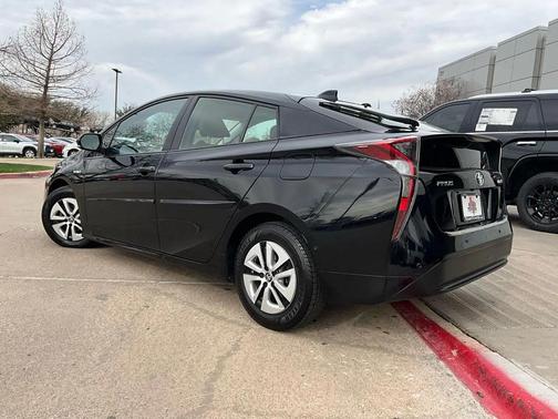2017 Toyota Prius Four