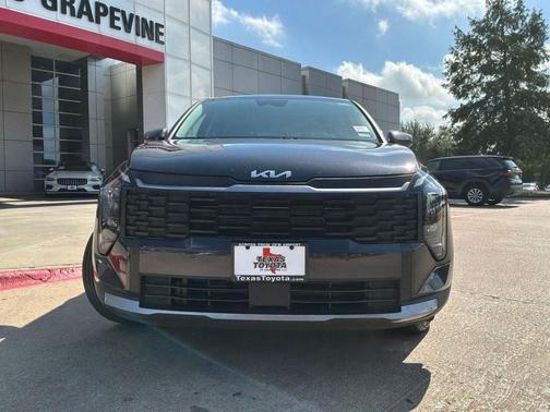Panthera Metal Gray 2026 Kia Sportage LX