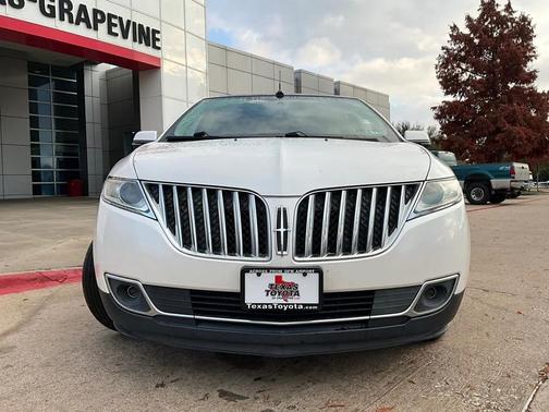 2014 Lincoln MKX Base