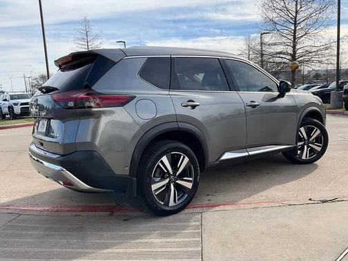 2022 Nissan Rogue Platinum