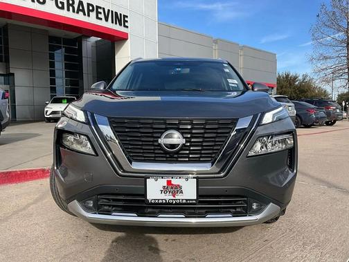 2022 Nissan Rogue Platinum