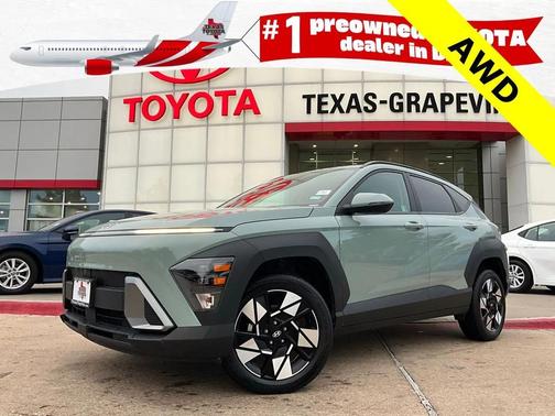 2025 Hyundai KONA SEL