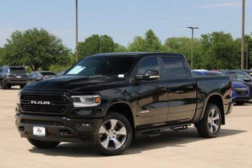 Photo 2 of 23 of 2020 RAM 1500 Laramie