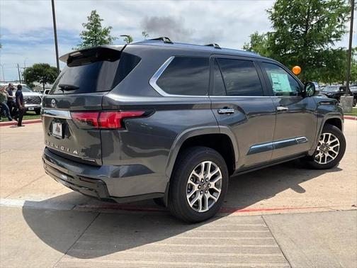 2025 Toyota Sequoia Base