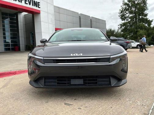 Interstellar Gray 2025 Kia K4 LXS