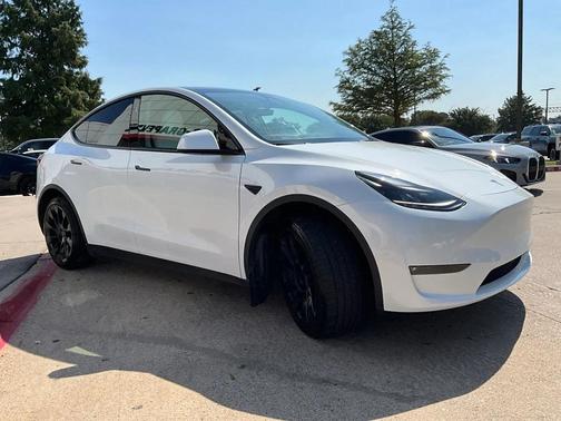 2023 Tesla Model Y Long Range Dual Motor All-Wheel Drive