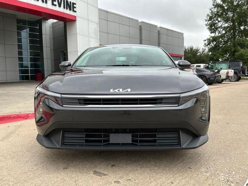 Interstellar Gray 2025 Kia K4 LXS