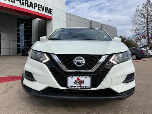 2022 Nissan Rogue Sport S