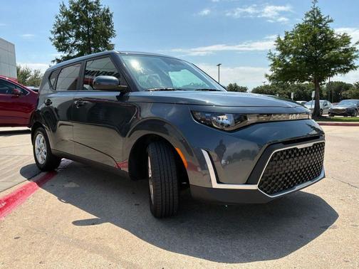 Gravity Gray 2025 Kia Soul LX