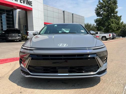 2024 Hyundai SONATA Hybrid SE
