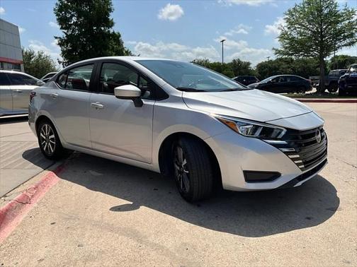 2023 Nissan Versa 1.6 SV
