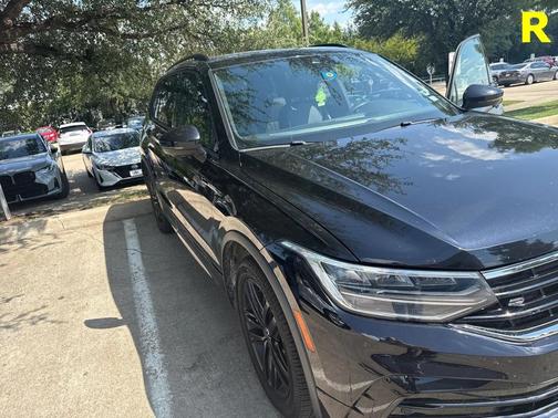 2022 Volkswagen Tiguan 2.0T SE R-Line Black