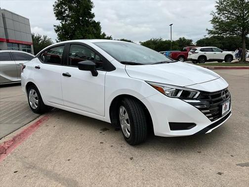 2024 Nissan Versa 1.6 S
