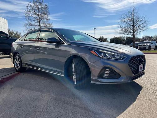 2018 Hyundai SONATA Sport