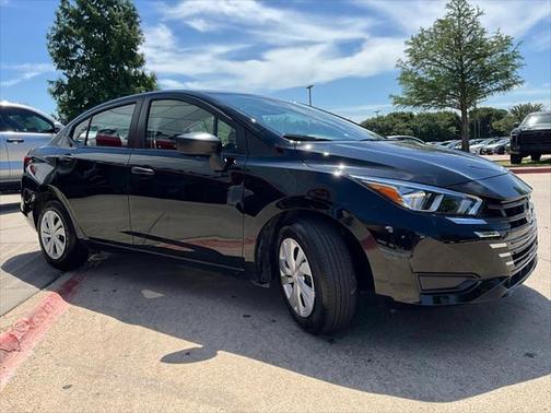 2024 Nissan Versa 1.6 S