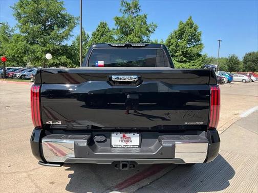 2025 Toyota Tundra Hybrid 1794 Edition