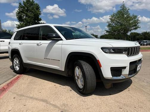 2023 Jeep Grand Cherokee L Laredo
