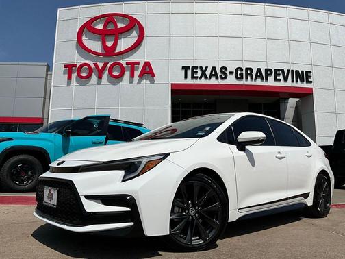 White 2025 Toyota Corolla SE