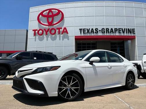 2024 Toyota Camry LE