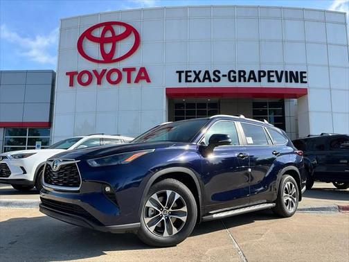 2025 Toyota Highlander XLE