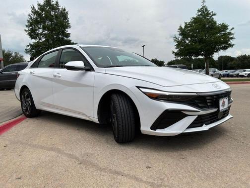 Serenity White 2025 Hyundai ELANTRA Limited