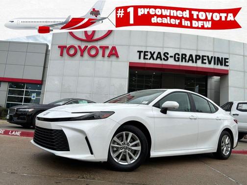 Ice Cap 2025 Toyota Camry LE
