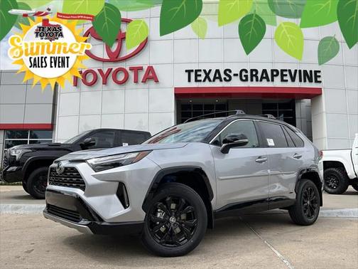 2025 Toyota RAV4 Hybrid SE