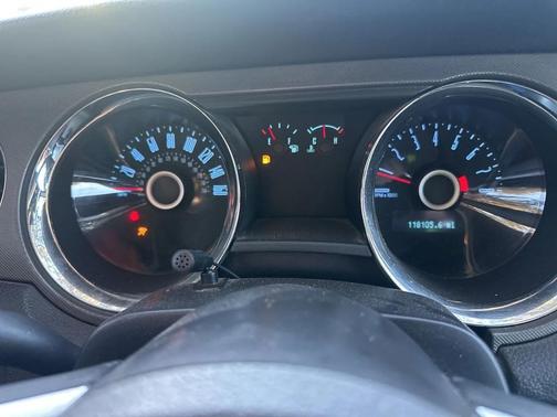 2014 Ford Mustang V6