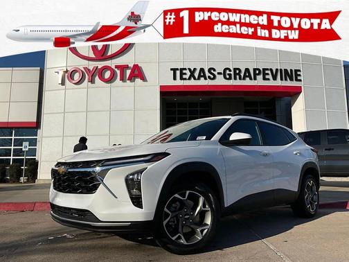 2025 Chevrolet Trax LT