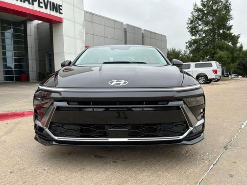 Abyss Black 2025 Hyundai SONATA SEL
