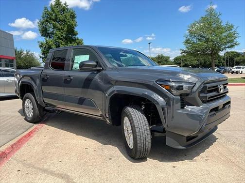 2025 Toyota Tacoma SR