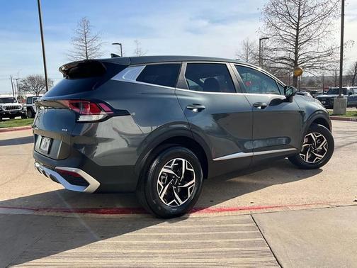2025 Kia Sportage LX
