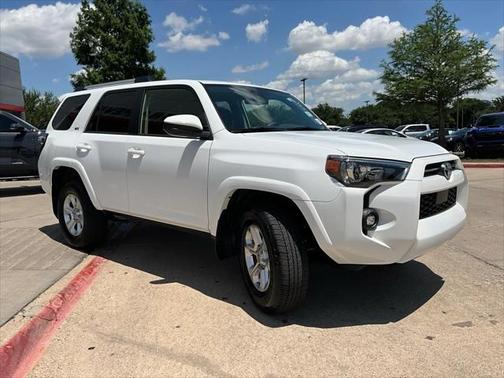 2024 Toyota 4Runner SR5