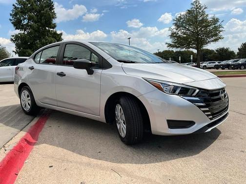 2024 Nissan Versa 1.6 S