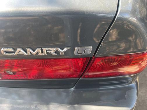 2001 Toyota Camry LE