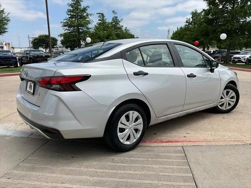 2024 Nissan Versa 1.6 S
