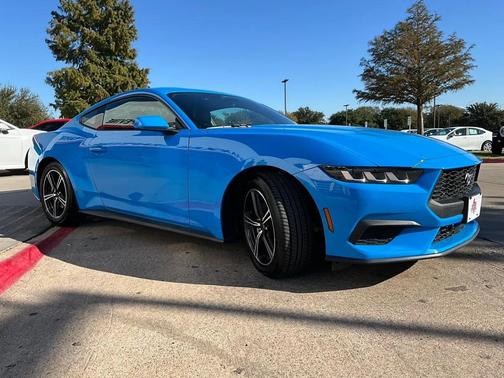 2024 Ford Mustang EcoBoost Premium