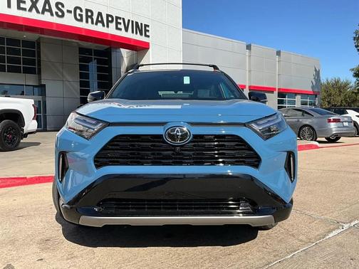 2025 Toyota RAV4 Hybrid SE