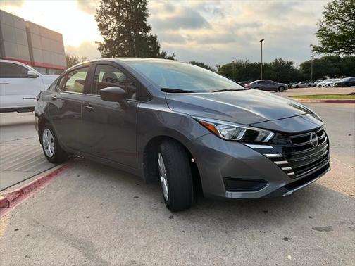 2024 Nissan Versa 1.6 S