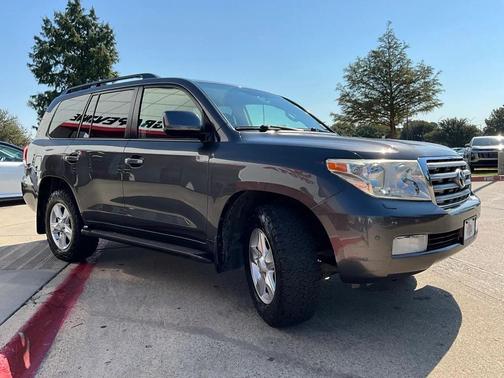 2011 Toyota Land Cruiser Base