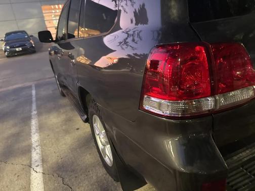 2011 Toyota Land Cruiser Base