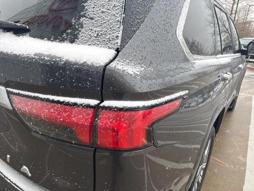 2024 Toyota Sequoia Capstone