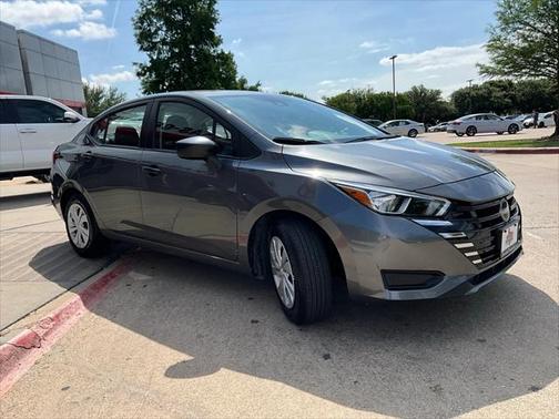 2024 Nissan Versa 1.6 S
