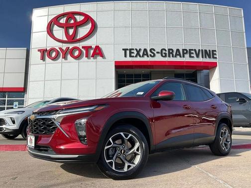 2025 Chevrolet Trax LT