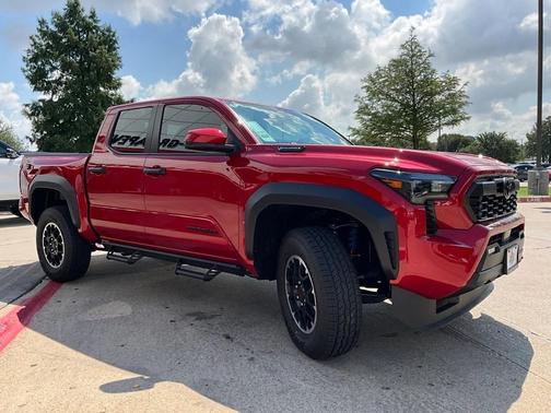 2025 Toyota Tacoma TRD Off Road