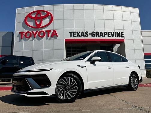 2024 Hyundai SONATA Hybrid SE