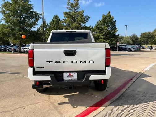 2025 Toyota Tacoma TRD Off Road