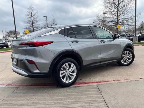 2025 Buick Envista Preferred FWD