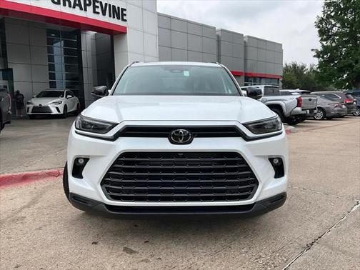 2025 Toyota Grand Highlander Hybrid Nightshade Edition
