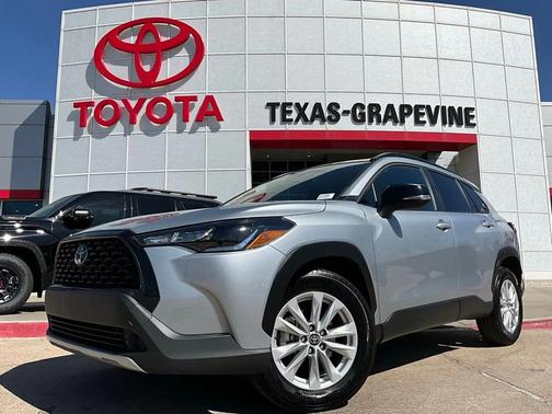 2025 Toyota Corolla Cross LE